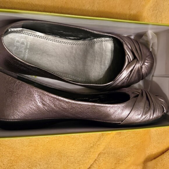 Gianni Bini Shoes - Gianni Bini Pewter flats size 8 1/2